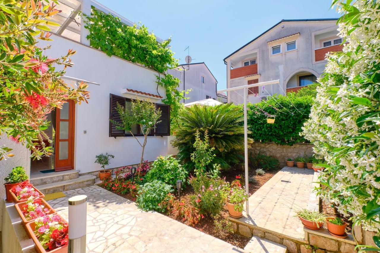 Apartman Mirjana 1 Mali Lošinj Kültér fotó