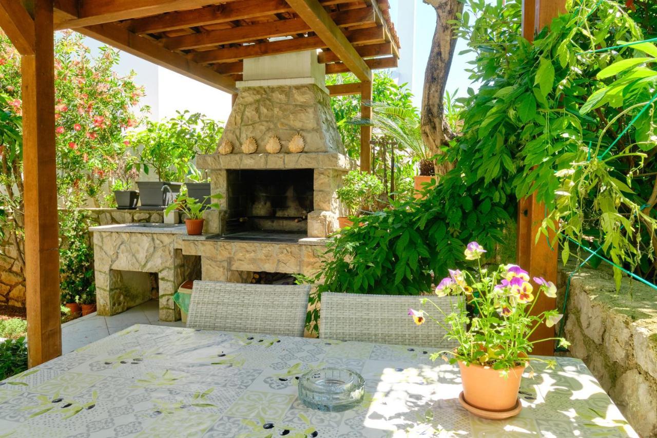 Apartman Mirjana 1 Mali Lošinj Kültér fotó